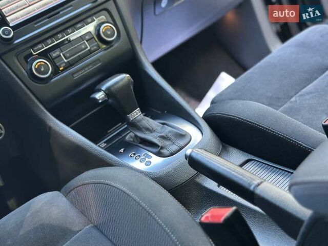 Чорний Фольксваген Гольф, об'ємом двигуна 1.39 л та пробігом 199 тис. км за 8750 $, фото 12 на Automoto.ua