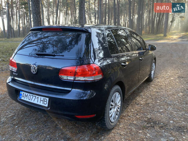 Черный Фольксваген Гольф, объемом двигателя 1.39 л и пробегом 189 тыс. км за 7700 $, фото 3 на Automoto.ua