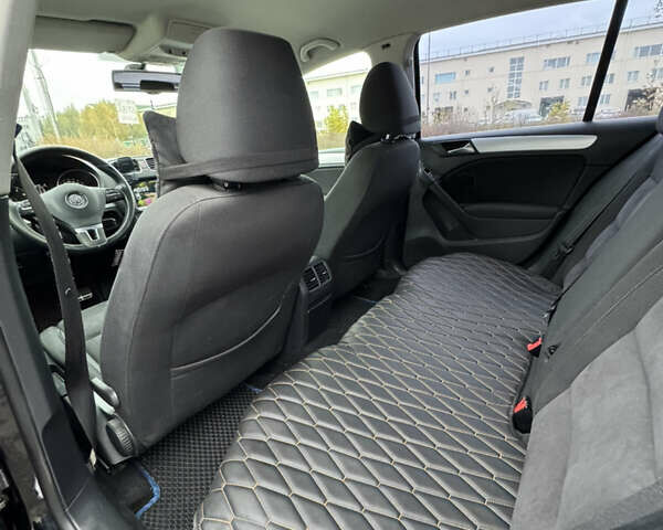 Черный Фольксваген Гольф, объемом двигателя 1.39 л и пробегом 279 тыс. км за 6800 $, фото 22 на Automoto.ua