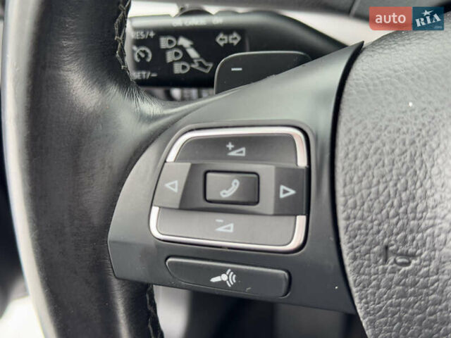 Чорний Фольксваген Гольф, об'ємом двигуна 1.4 л та пробігом 177 тис. км за 8900 $, фото 45 на Automoto.ua