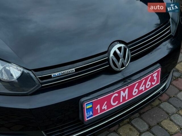 Черный Фольксваген Гольф, объемом двигателя 1.6 л и пробегом 232 тыс. км за 7999 $, фото 20 на Automoto.ua