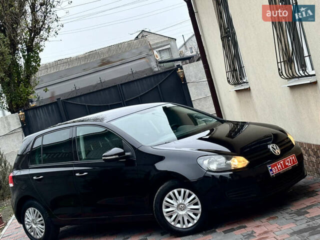 Черный Фольксваген Гольф, объемом двигателя 1.6 л и пробегом 138 тыс. км за 7950 $, фото 2 на Automoto.ua