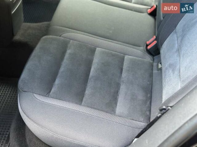 Черный Фольксваген Гольф, объемом двигателя 1.39 л и пробегом 199 тыс. км за 8750 $, фото 65 на Automoto.ua