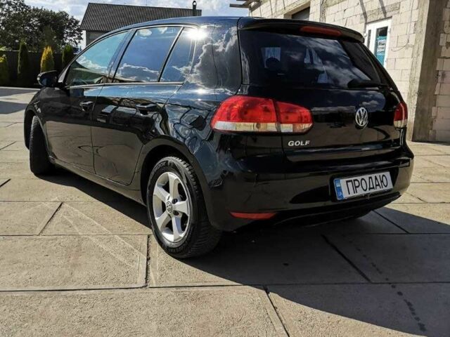 Черный Фольксваген Гольф, объемом двигателя 1.2 л и пробегом 214 тыс. км за 6700 $, фото 6 на Automoto.ua