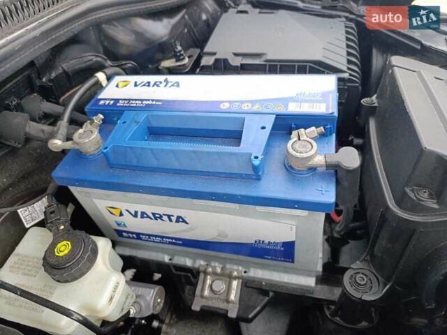 Черный Фольксваген Гольф, объемом двигателя 1.4 л и пробегом 200 тыс. км за 10000 $, фото 16 на Automoto.ua