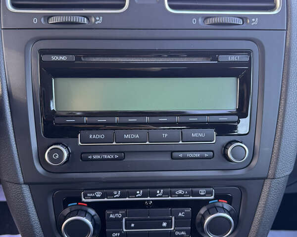 Черный Фольксваген Гольф, объемом двигателя 0 л и пробегом 126 тыс. км за 8600 $, фото 53 на Automoto.ua