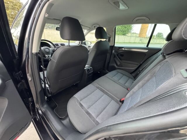 Черный Фольксваген Гольф, объемом двигателя 1.4 л и пробегом 206 тыс. км за 8700 $, фото 16 на Automoto.ua