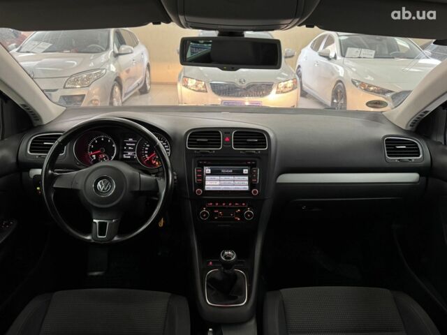 Черный Фольксваген Гольф, объемом двигателя 0 л и пробегом 161 тыс. км за 7600 $, фото 8 на Automoto.ua