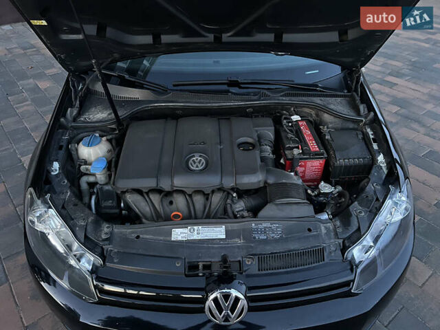 Чорний Фольксваген Гольф, об'ємом двигуна 2.48 л та пробігом 278 тис. км за 8600 $, фото 5 на Automoto.ua