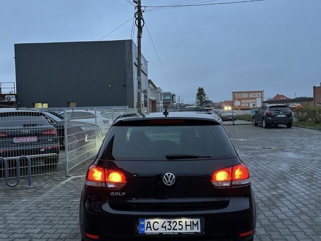 Черный Фольксваген Гольф, объемом двигателя 1.6 л и пробегом 274 тыс. км за 8300 $, фото 4 на Automoto.ua