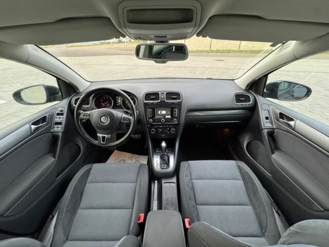 Черный Фольксваген Гольф, объемом двигателя 1.4 л и пробегом 206 тыс. км за 8700 $, фото 14 на Automoto.ua