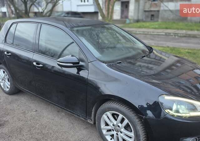 Черный Фольксваген Гольф, объемом двигателя 1.39 л и пробегом 169 тыс. км за 9200 $, фото 5 на Automoto.ua