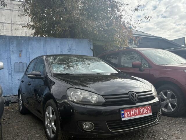 Черный Фольксваген Гольф, объемом двигателя 1.4 л и пробегом 230 тыс. км за 8000 $, фото 12 на Automoto.ua