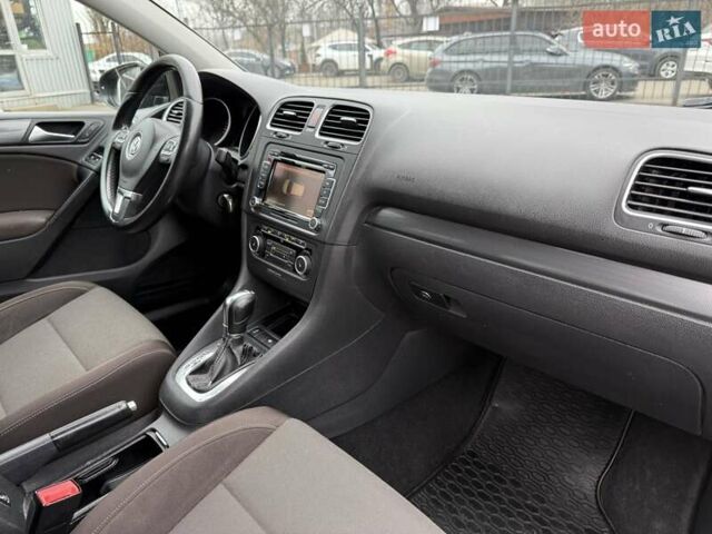 Черный Фольксваген Гольф, объемом двигателя 1.6 л и пробегом 396 тыс. км за 7900 $, фото 27 на Automoto.ua