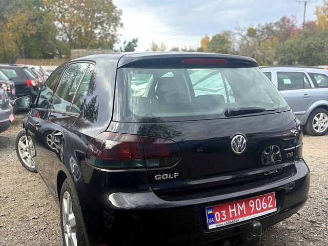 Черный Фольксваген Гольф, объемом двигателя 1.4 л и пробегом 230 тыс. км за 8000 $, фото 5 на Automoto.ua