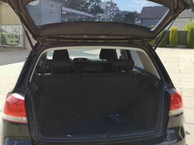 Черный Фольксваген Гольф, объемом двигателя 1.2 л и пробегом 214 тыс. км за 6700 $, фото 17 на Automoto.ua