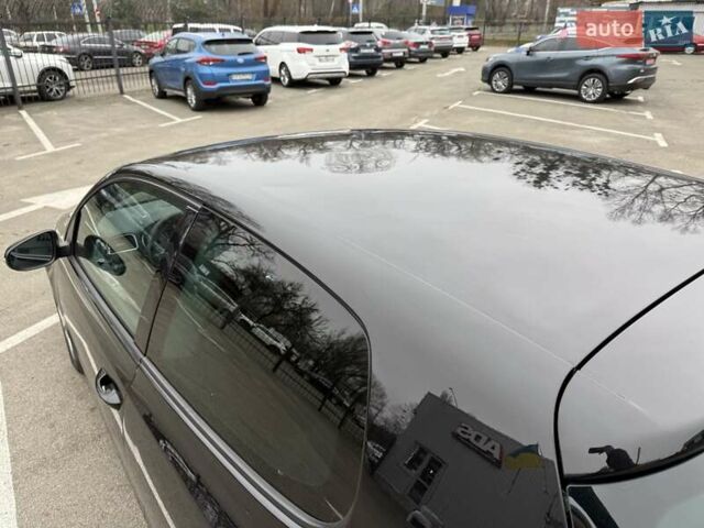 Черный Фольксваген Гольф, объемом двигателя 1.6 л и пробегом 396 тыс. км за 7900 $, фото 10 на Automoto.ua