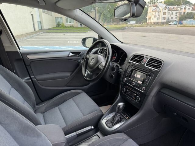 Черный Фольксваген Гольф, объемом двигателя 1.4 л и пробегом 206 тыс. км за 8700 $, фото 12 на Automoto.ua