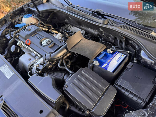 Черный Фольксваген Гольф, объемом двигателя 0 л и пробегом 126 тыс. км за 8600 $, фото 57 на Automoto.ua