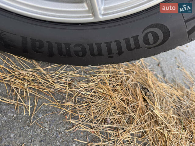 Черный Фольксваген Гольф, объемом двигателя 0 л и пробегом 126 тыс. км за 8600 $, фото 59 на Automoto.ua