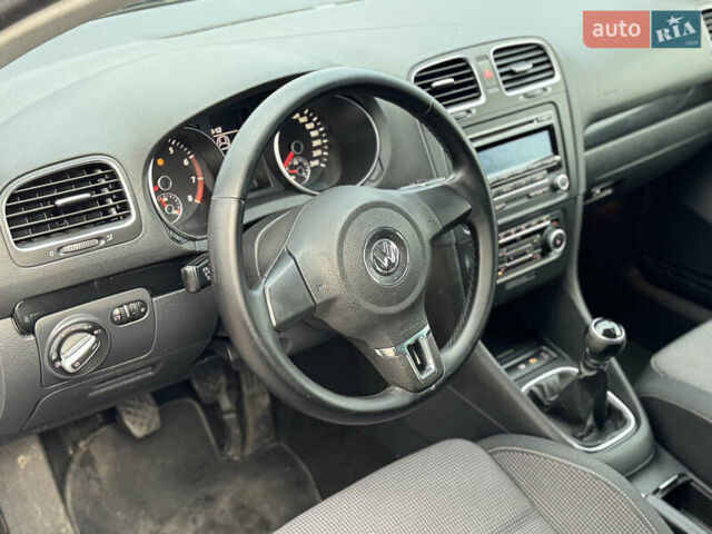 Чорний Фольксваген Гольф, об'ємом двигуна 1.4 л та пробігом 209 тис. км за 7450 $, фото 52 на Automoto.ua