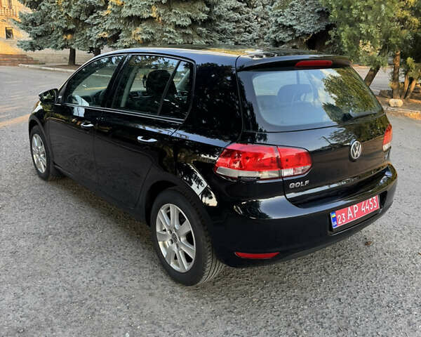 Чорний Фольксваген Гольф, об'ємом двигуна 1.6 л та пробігом 157 тис. км за 7300 $, фото 3 на Automoto.ua
