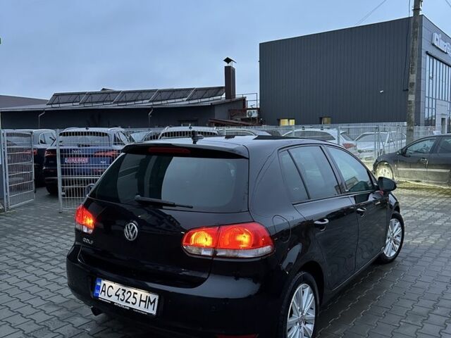 Черный Фольксваген Гольф, объемом двигателя 1.6 л и пробегом 274 тыс. км за 8300 $, фото 5 на Automoto.ua