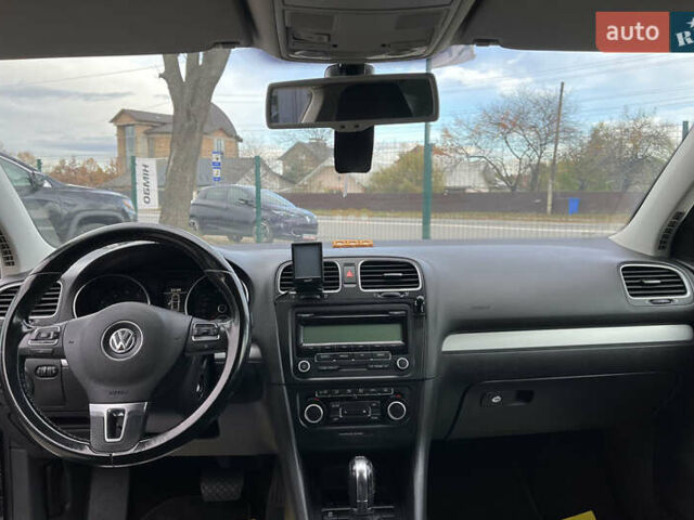 Чорний Фольксваген Гольф, об'ємом двигуна 1.39 л та пробігом 208 тис. км за 7999 $, фото 16 на Automoto.ua