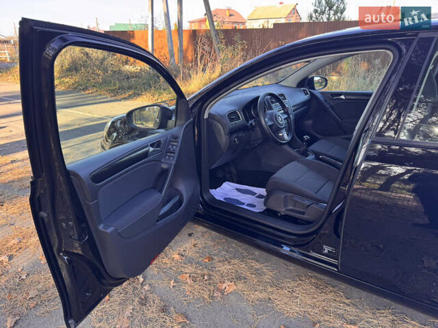 Черный Фольксваген Гольф, объемом двигателя 0 л и пробегом 126 тыс. км за 8600 $, фото 21 на Automoto.ua