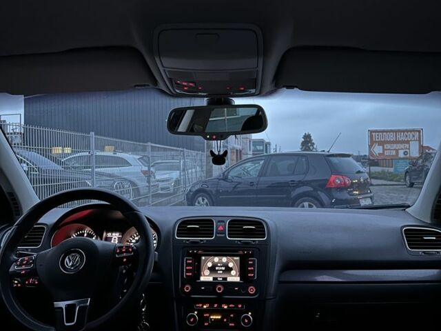 Черный Фольксваген Гольф, объемом двигателя 1.6 л и пробегом 274 тыс. км за 8300 $, фото 20 на Automoto.ua