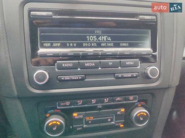 Чорний Фольксваген Гольф, об'ємом двигуна 1.6 л та пробігом 249 тис. км за 9300 $, фото 2 на Automoto.ua