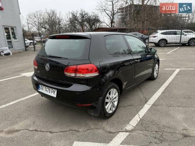 Черный Фольксваген Гольф, объемом двигателя 1.6 л и пробегом 396 тыс. км за 7900 $, фото 2 на Automoto.ua