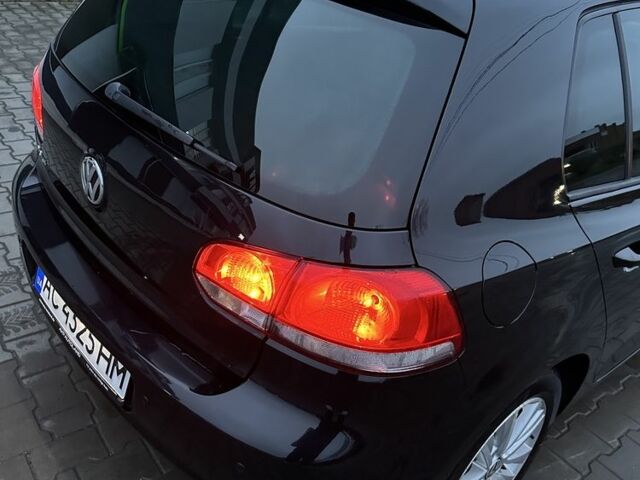 Черный Фольксваген Гольф, объемом двигателя 1.6 л и пробегом 274 тыс. км за 8300 $, фото 11 на Automoto.ua