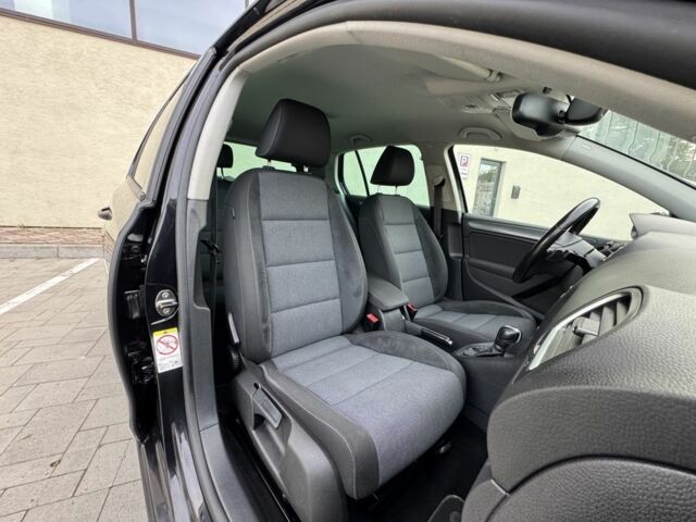 Черный Фольксваген Гольф, объемом двигателя 1.4 л и пробегом 206 тыс. км за 8700 $, фото 11 на Automoto.ua