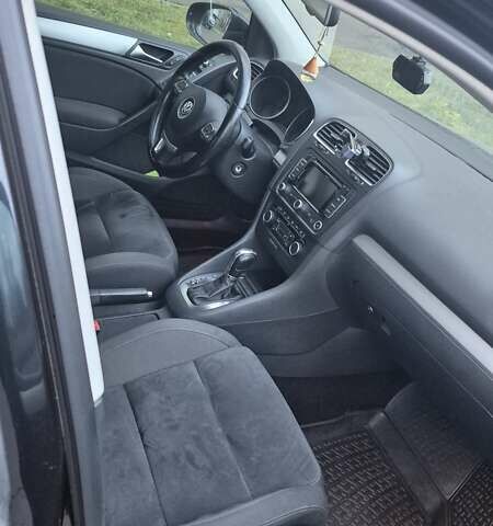 Черный Фольксваген Гольф, объемом двигателя 1.39 л и пробегом 169 тыс. км за 9200 $, фото 1 на Automoto.ua