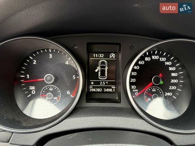 Черный Фольксваген Гольф, объемом двигателя 1.6 л и пробегом 396 тыс. км за 7900 $, фото 17 на Automoto.ua