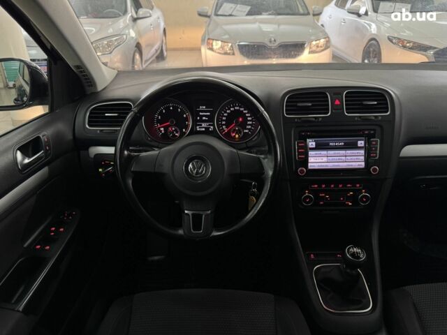 Черный Фольксваген Гольф, объемом двигателя 0 л и пробегом 161 тыс. км за 7600 $, фото 10 на Automoto.ua