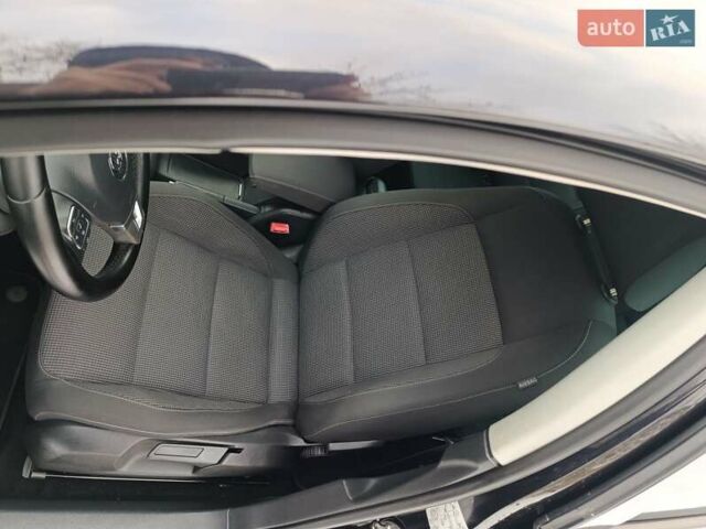 Черный Фольксваген Гольф, объемом двигателя 1.4 л и пробегом 200 тыс. км за 10000 $, фото 20 на Automoto.ua