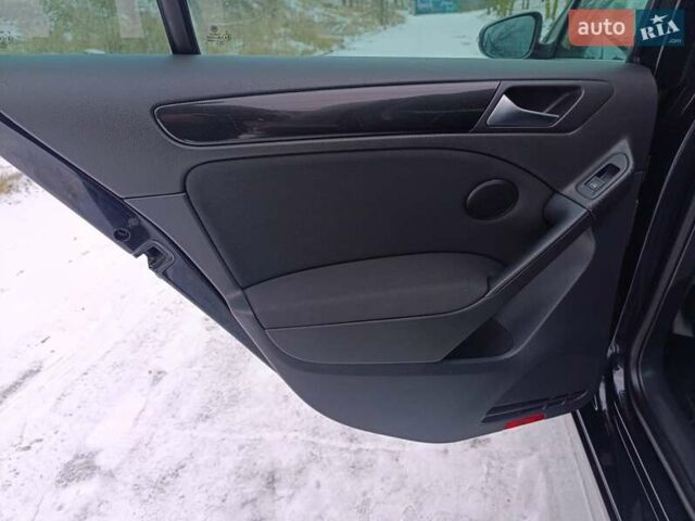 Черный Фольксваген Гольф, объемом двигателя 1.4 л и пробегом 200 тыс. км за 10000 $, фото 30 на Automoto.ua