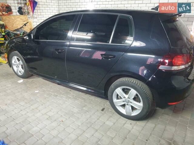 Черный Фольксваген Гольф, объемом двигателя 1.6 л и пробегом 286 тыс. км за 8200 $, фото 2 на Automoto.ua