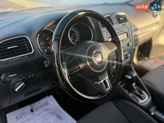 Чорний Фольксваген Гольф, об'ємом двигуна 1.4 л та пробігом 222 тис. км за 8950 $, фото 18 на Automoto.ua
