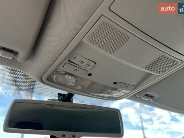 Чорний Фольксваген Гольф, об'ємом двигуна 1.39 л та пробігом 208 тис. км за 7999 $, фото 13 на Automoto.ua