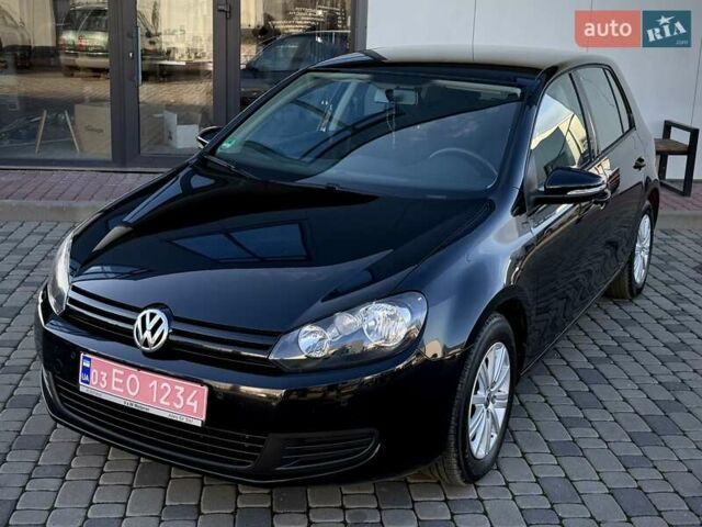 Черный Фольксваген Гольф, объемом двигателя 1.2 л и пробегом 175 тыс. км за 7999 $, фото 19 на Automoto.ua