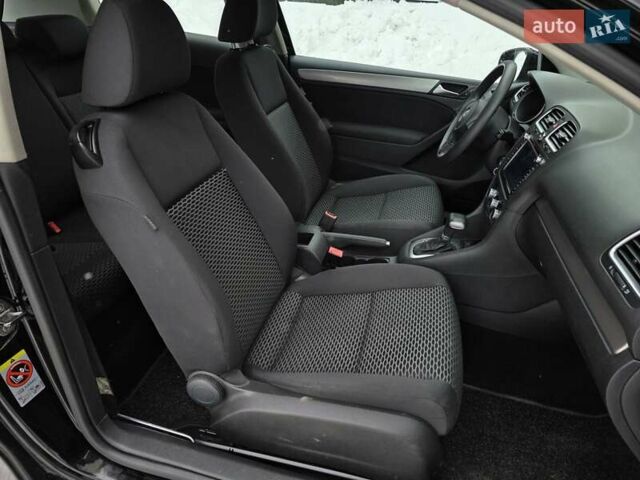 Черный Фольксваген Гольф, объемом двигателя 1.6 л и пробегом 239 тыс. км за 7399 $, фото 29 на Automoto.ua