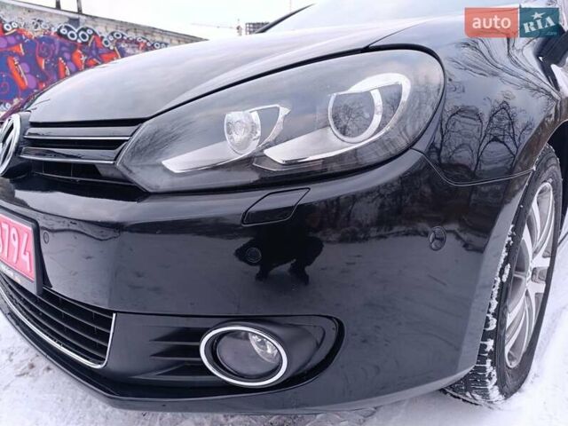 Черный Фольксваген Гольф, объемом двигателя 1.4 л и пробегом 200 тыс. км за 10000 $, фото 6 на Automoto.ua