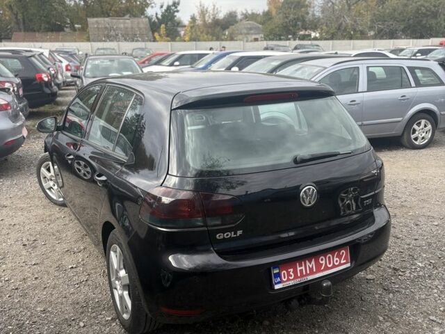 Черный Фольксваген Гольф, объемом двигателя 1.4 л и пробегом 230 тыс. км за 8000 $, фото 9 на Automoto.ua