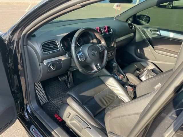 Черный Фольксваген Гольф, объемом двигателя 2 л и пробегом 172 тыс. км за 8500 $, фото 4 на Automoto.ua