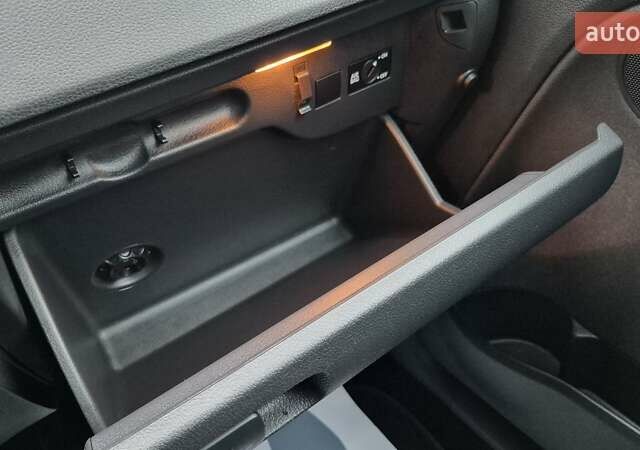 Черный Фольксваген Гольф, объемом двигателя 1.39 л и пробегом 187 тыс. км за 8550 $, фото 38 на Automoto.ua