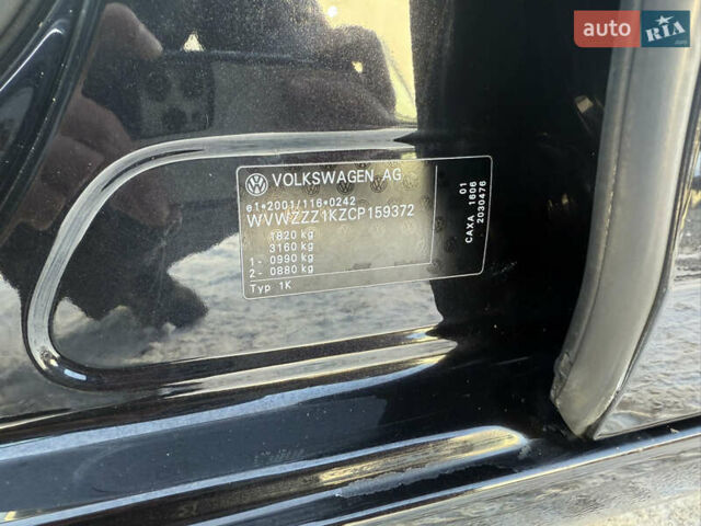Черный Фольксваген Гольф, объемом двигателя 1.39 л и пробегом 206 тыс. км за 8999 $, фото 32 на Automoto.ua
