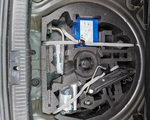 Черный Фольксваген Гольф, объемом двигателя 1.39 л и пробегом 183 тыс. км за 8200 $, фото 18 на Automoto.ua